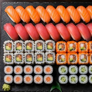 Assortiment de Sushis 50 pièces