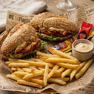 Poulet Sandwich + Frites