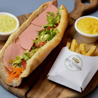 Pocadillo Mortadella avec frites