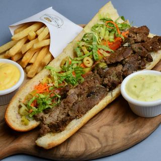 Pocadillo Kebda avec frites