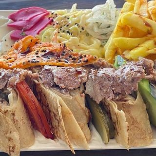 شاورما عربي لحم