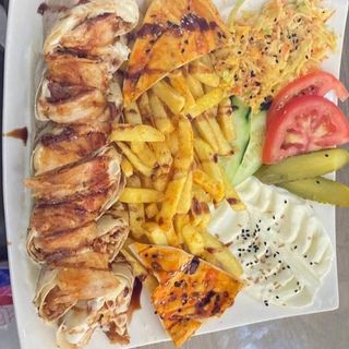 طبق شاورما الدجاج