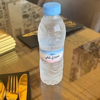 ماء معدني 33 سم