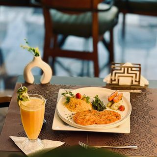 ESCALOPE DE POULET A LA MILANESE