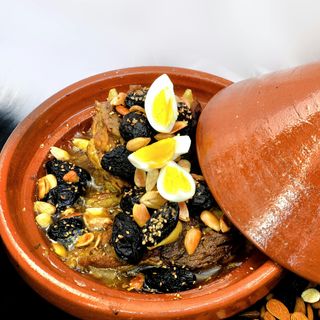 TAJIN VIANDE AU PRUNEAU