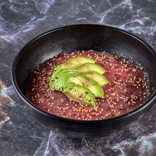 Tartare de thon cru avocat