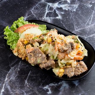 Salade de bœuf thaï