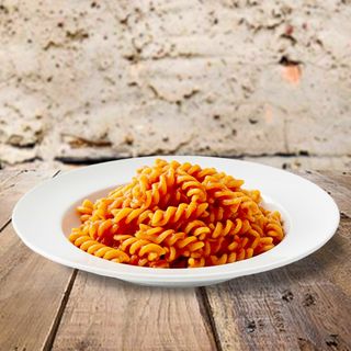 Torti à la sauce arabiatta