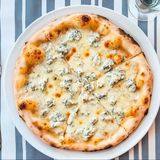 Pizza quatre fromages+thon