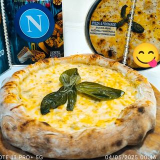 Pizza .Quatre fromage 