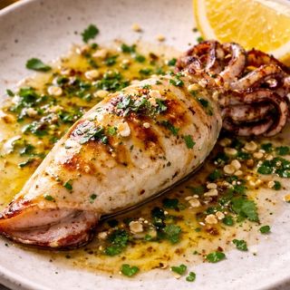 Calamar à la méditerranéenne