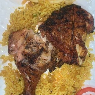 Offre le Goût 11:  Cuisse et 2 ailes de poulet au charbon