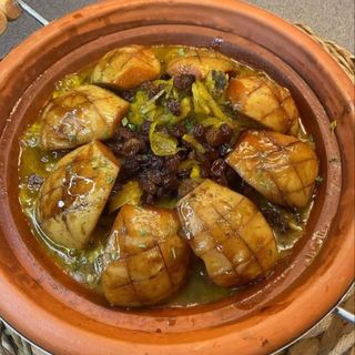 طاجين اللحم  معسل بالسفرجل