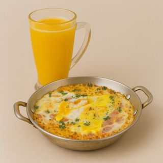Mkila omelette tomate + Jus d'orange 