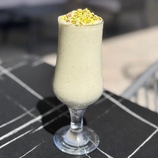 Avocat et fruits secs