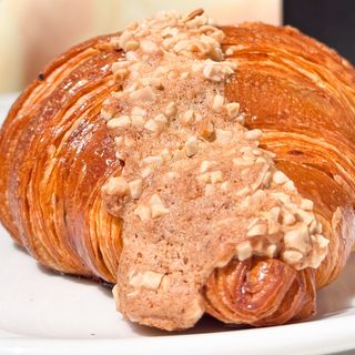 croissant aux amandes