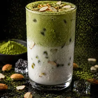 ICED MATCHA AMANDES