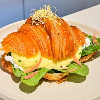 Croissant bénédicte 