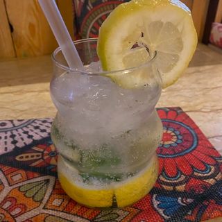 Virgin mojito