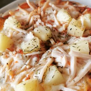 Pizza Hawaiana