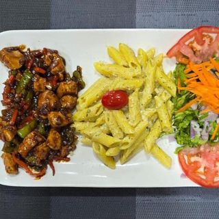 PATES AU POULET  ET A LA SOUCE SOJA