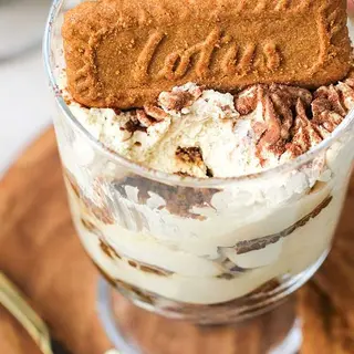 Tiramisu lotus