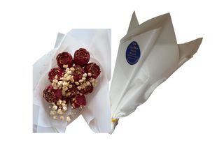 Bouquet de 10 Fleurs en chocolat noir ganache amande