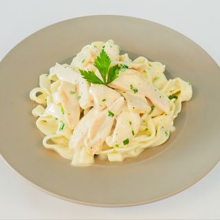 Spaghetti Alfredo au Poulet