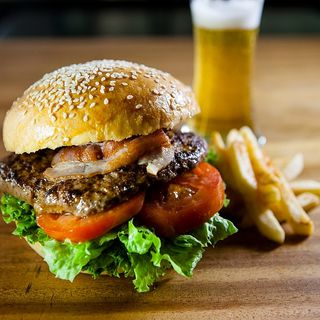 Hamburger & Frites