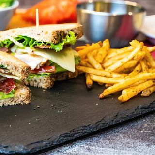 Club Sandwish Poulet & Frites