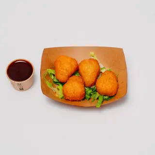 Chili cheese pops