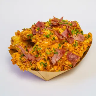 Fries ‘n bacon  chimichurri sauce