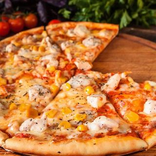 Pizza Poulet Charcuterie