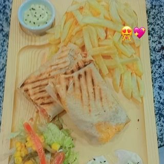 Shawarma avec fromage frite