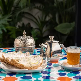 Petit Déjeuner Dabachi