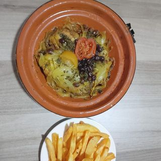 طاجين الدجاج