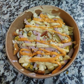 BOWLS: 2 Viandes au choix: Nuggets/Tenders/Cordon Bleu/V.Hachée/Poulet