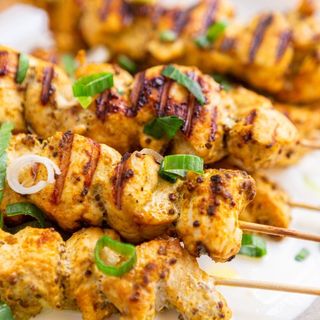 Plat poulet brochette