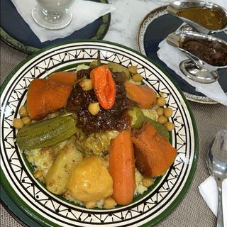Couscous poulet (uniquement le vendredi)