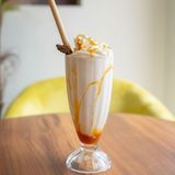 Milk shake caramel