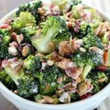 Poke au broccoli salade 