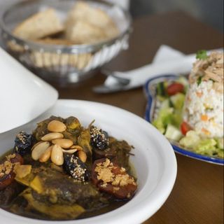 tajine de viande aux prunneux