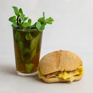 Mhiricha omelette luncheon + Thé