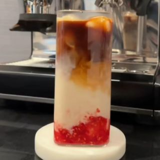 Ice latte strawberry