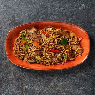 20-fried egg noodles with vegetables 