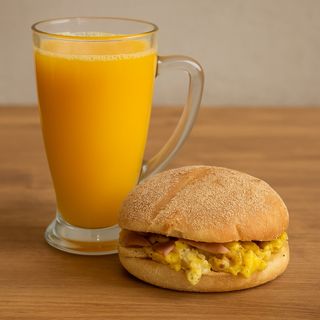 Mhiricha omelette luncheon + Jus D'orange