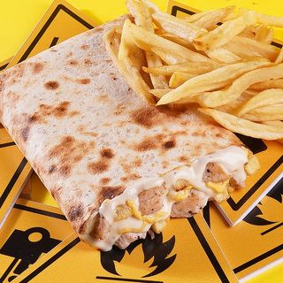 Tacos poulet ( Sauce fromagère du chef ) + Frites