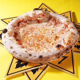 Pizza margherita artisanale