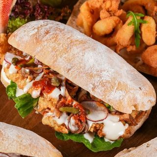 Menu Bocata Tortilla Gambas