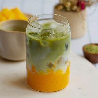 Iced matcha mango